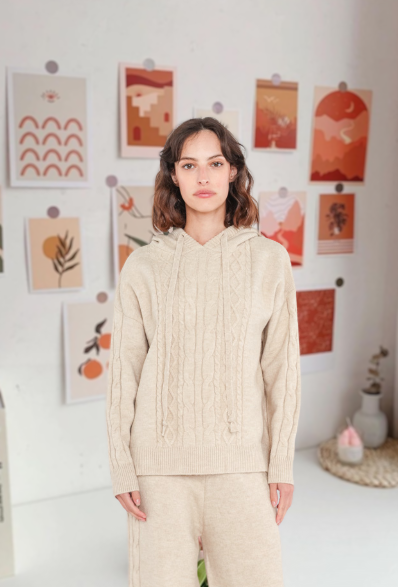 Ensemble à capuche disponible en plusieurs couleurs - Valy