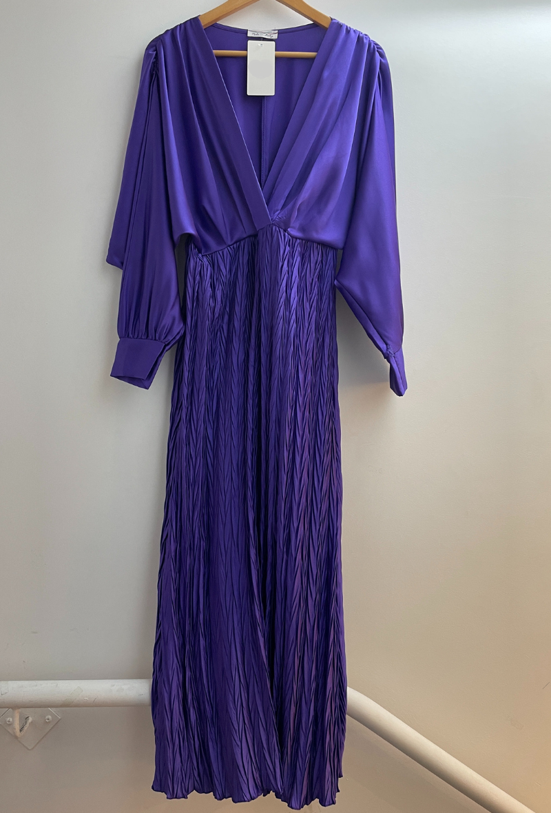 Robe longue cache-coeur en satin - Chanika