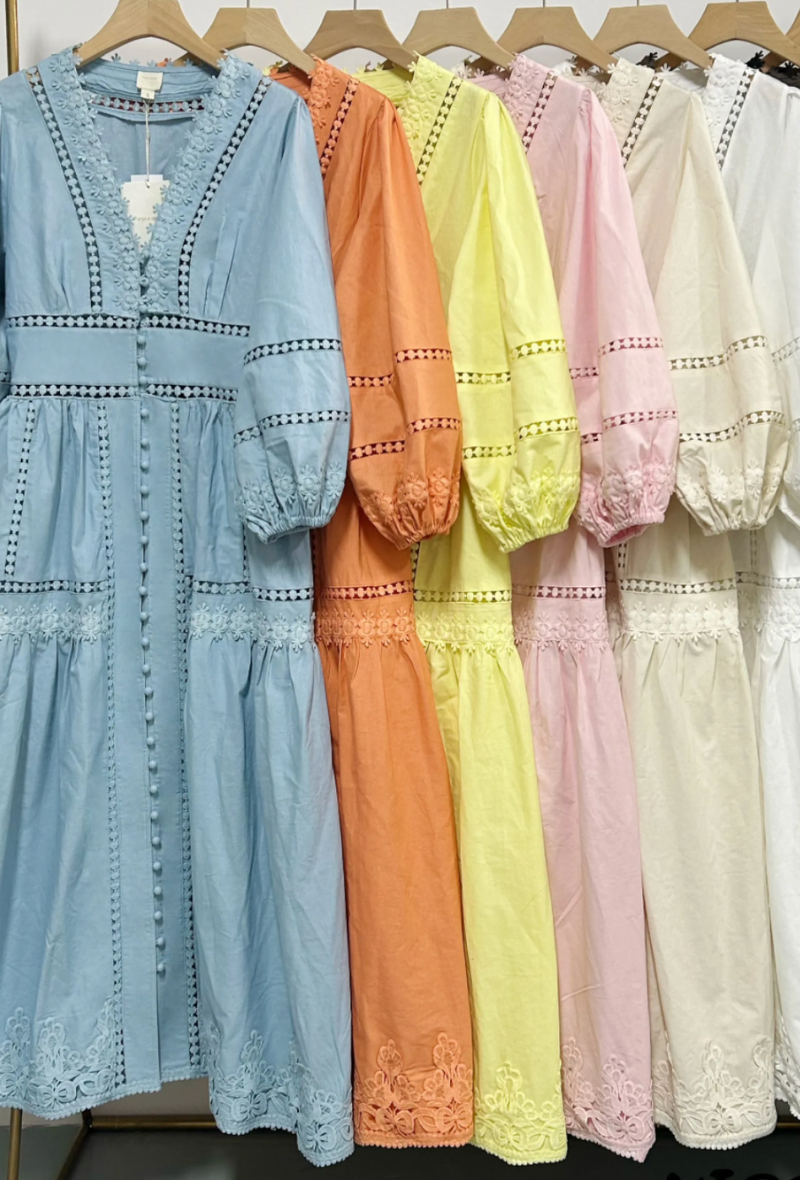 Robe en lin et coton un véritable BESTSELLER à Paris - Chloé