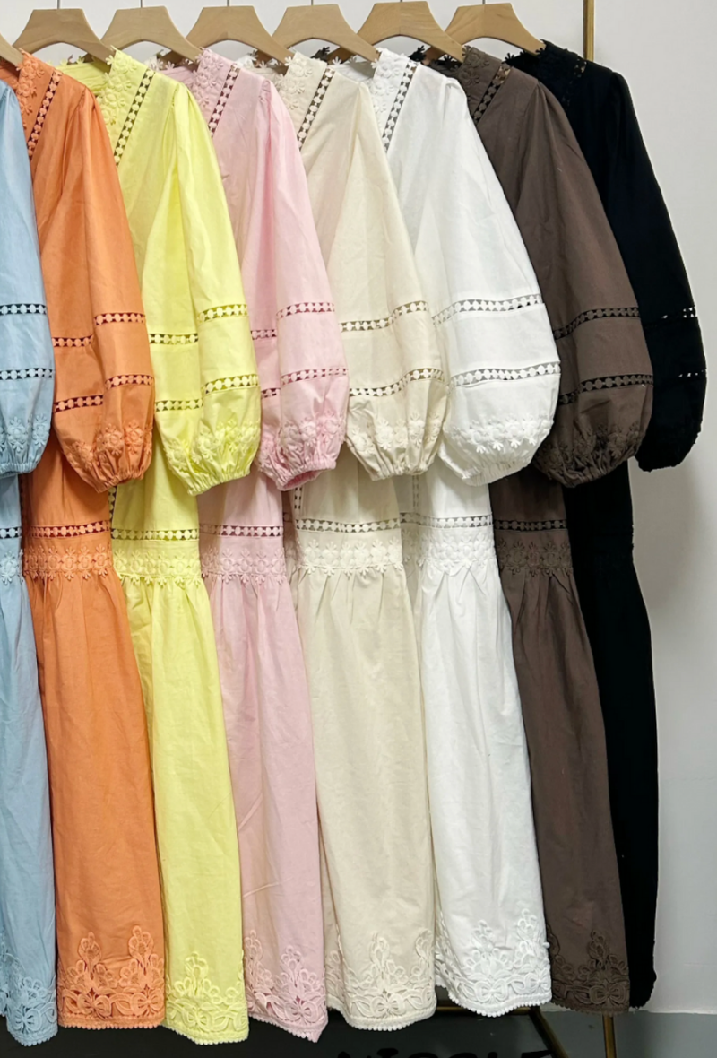 Robe en lin et coton un véritable BESTSELLER à Paris - Chloé