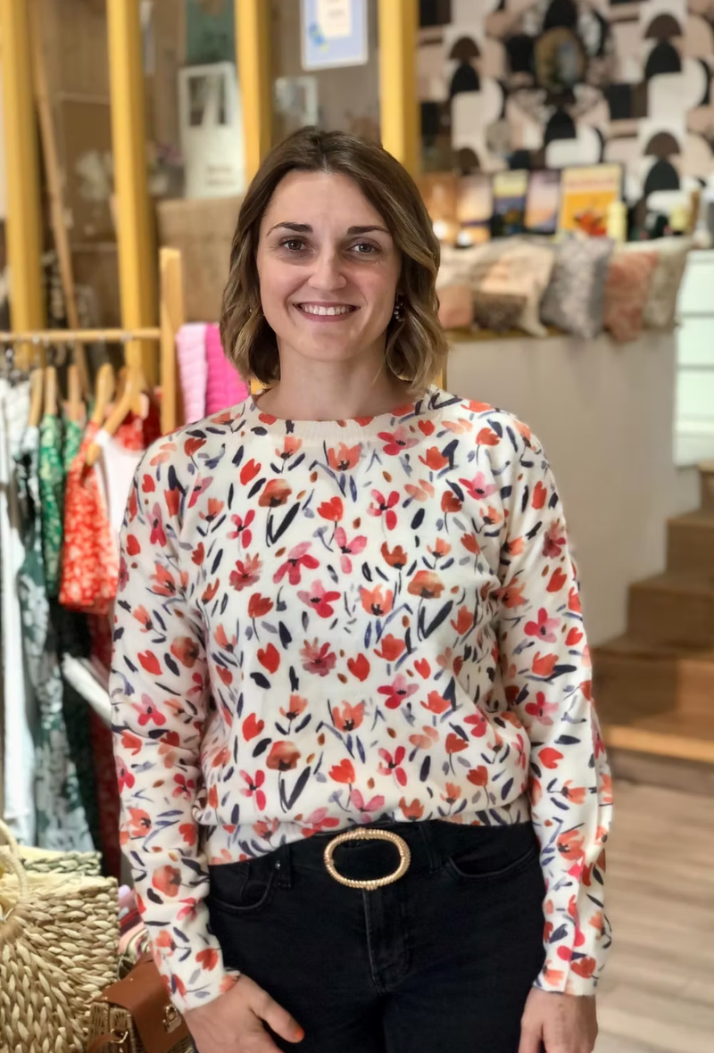 Pull col rond chic et tendance à Paris - Delacourt