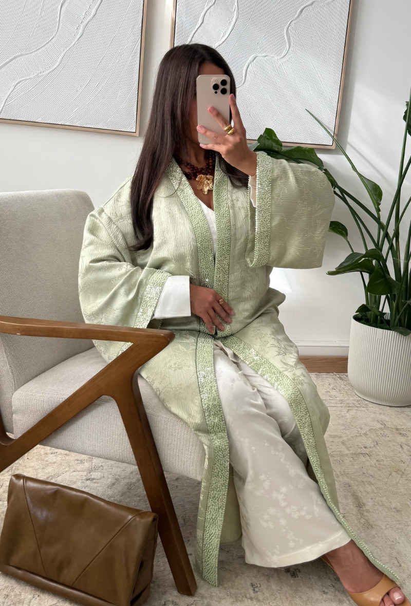 Kimono disponible en plusieurs couleurs - Ranelle