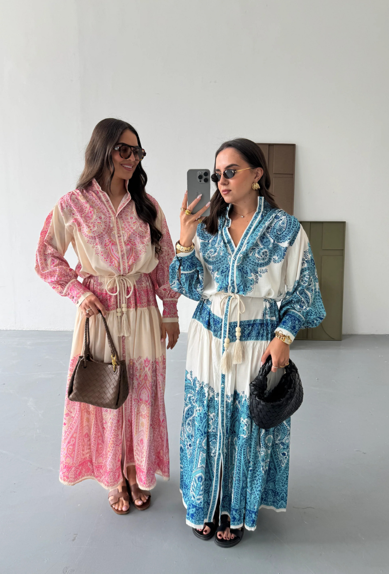Robe longue blue un véritable BESTSELLER à PARIS - Greta