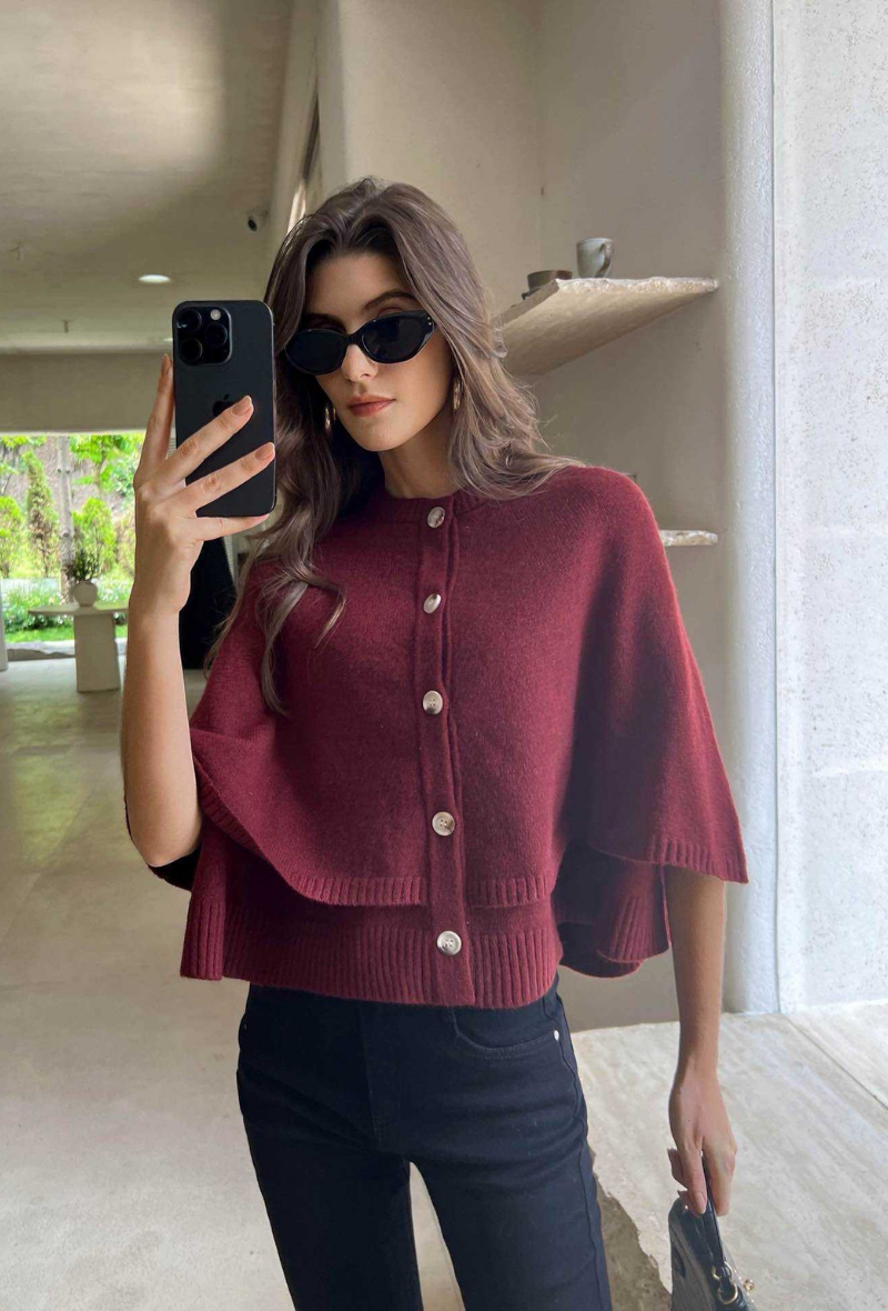 Cardigans avec de la laine en plusieurs couleurs beige, bordeaux, noir et marron - Nora
