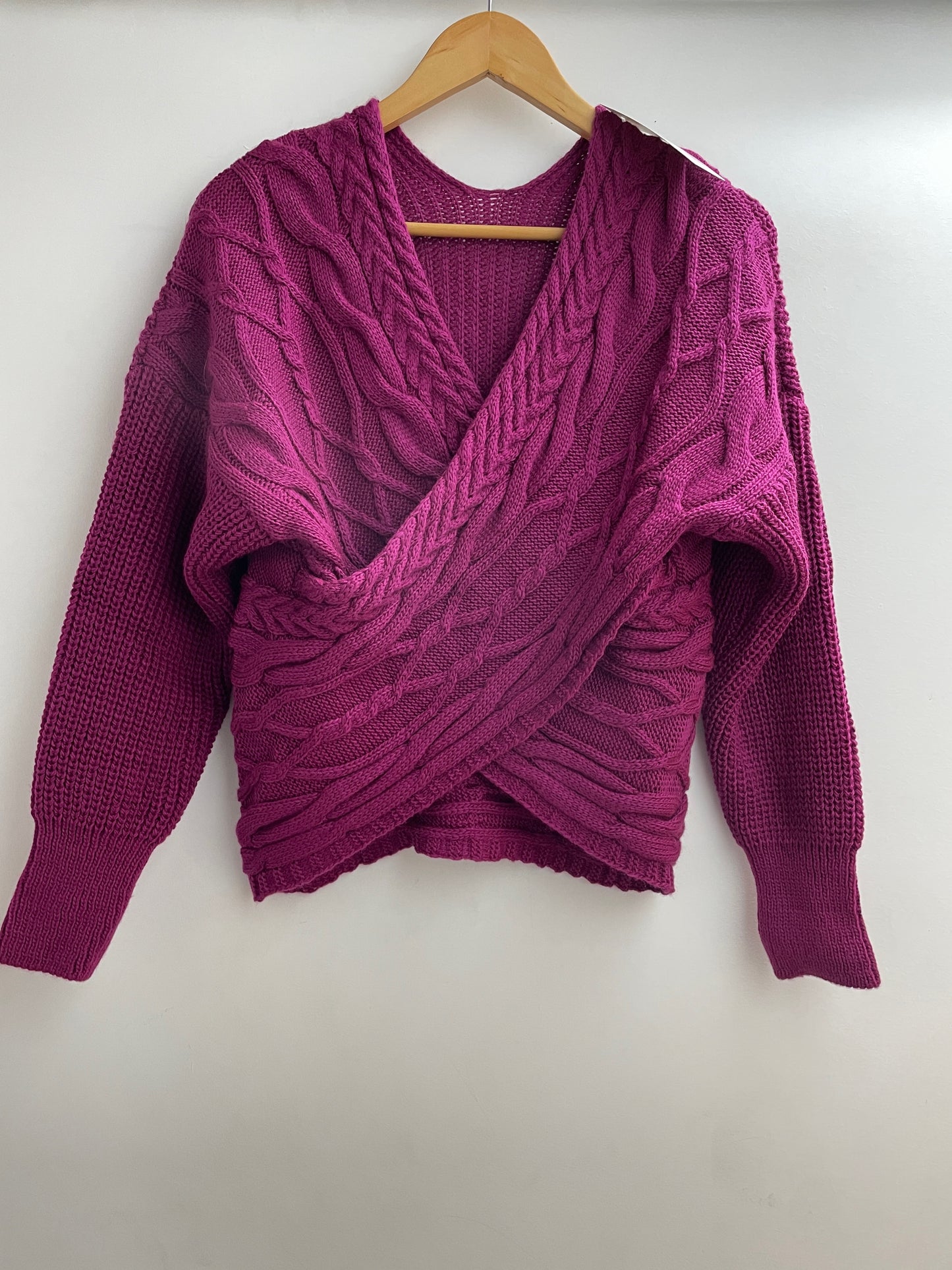 Pull cache-cœur en maille torsadée - Alyssa