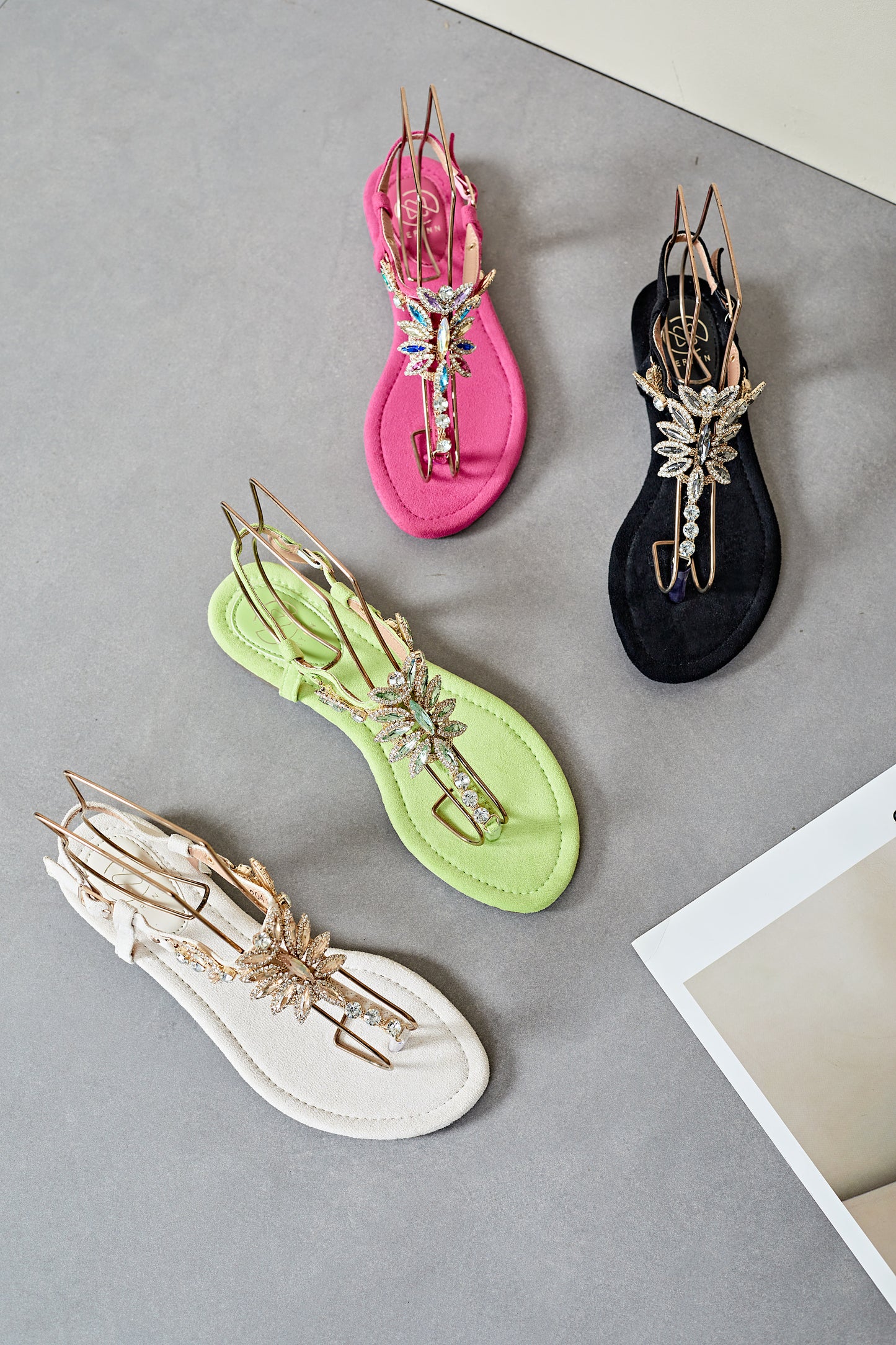 Sandales avec strass vert - Amélia