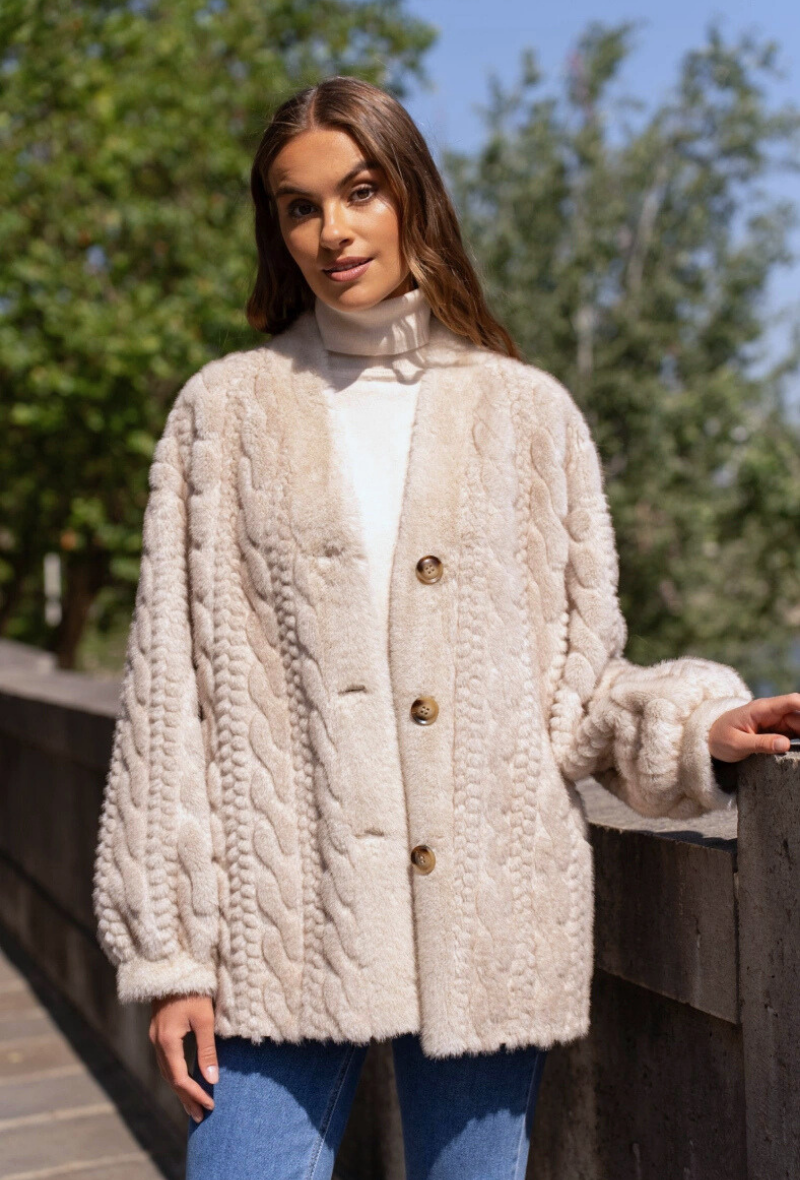 Gilet torsadé épais en fausse fourrure beige - Lola