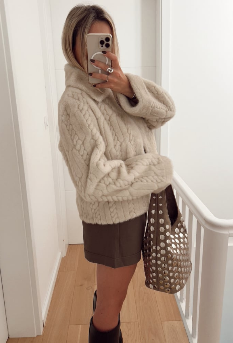 PRÉ-COMMANDE veste courte torsadée en fausse fourrure - Ésmé