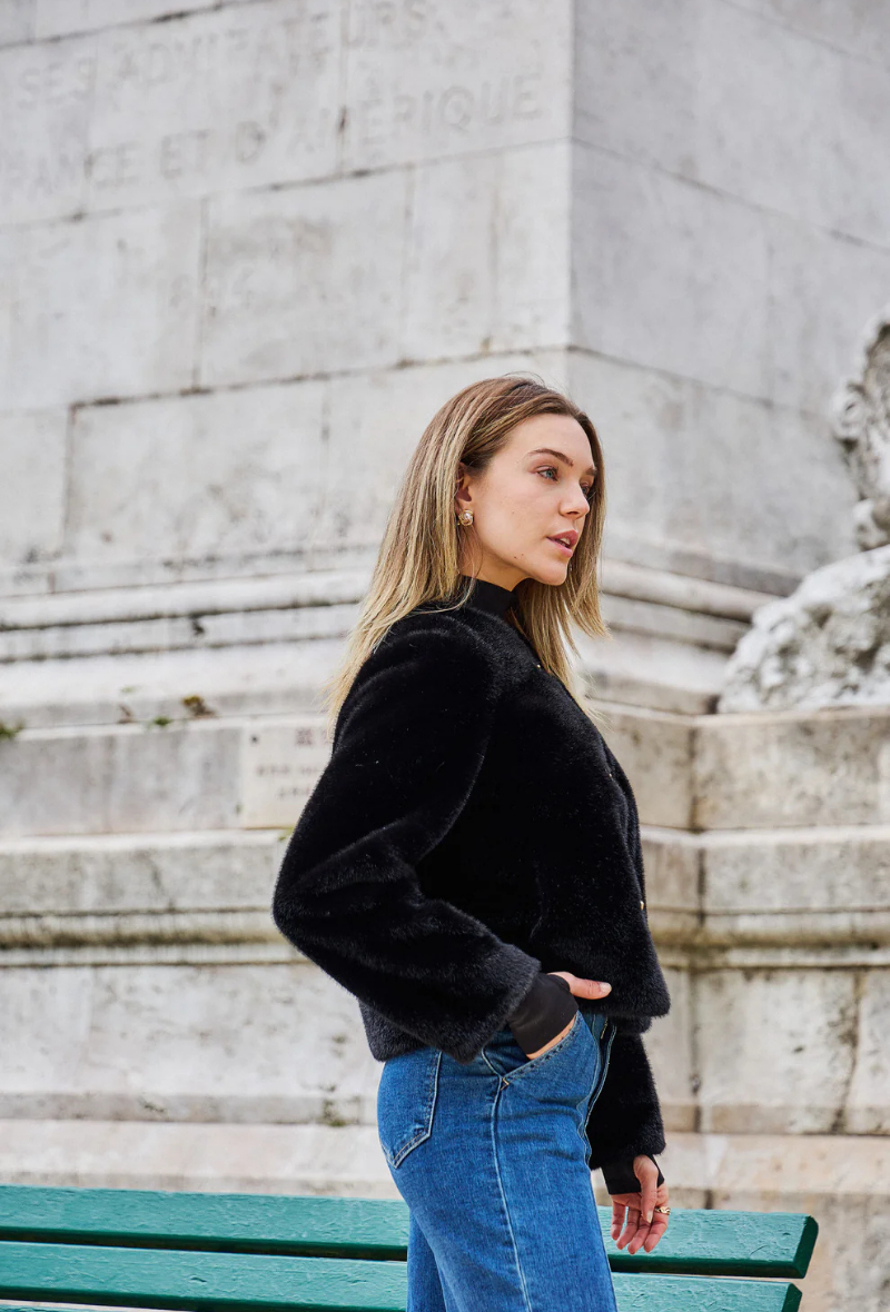 Veste en fausse fourrure disponible en plusieurs couleurs - Billy