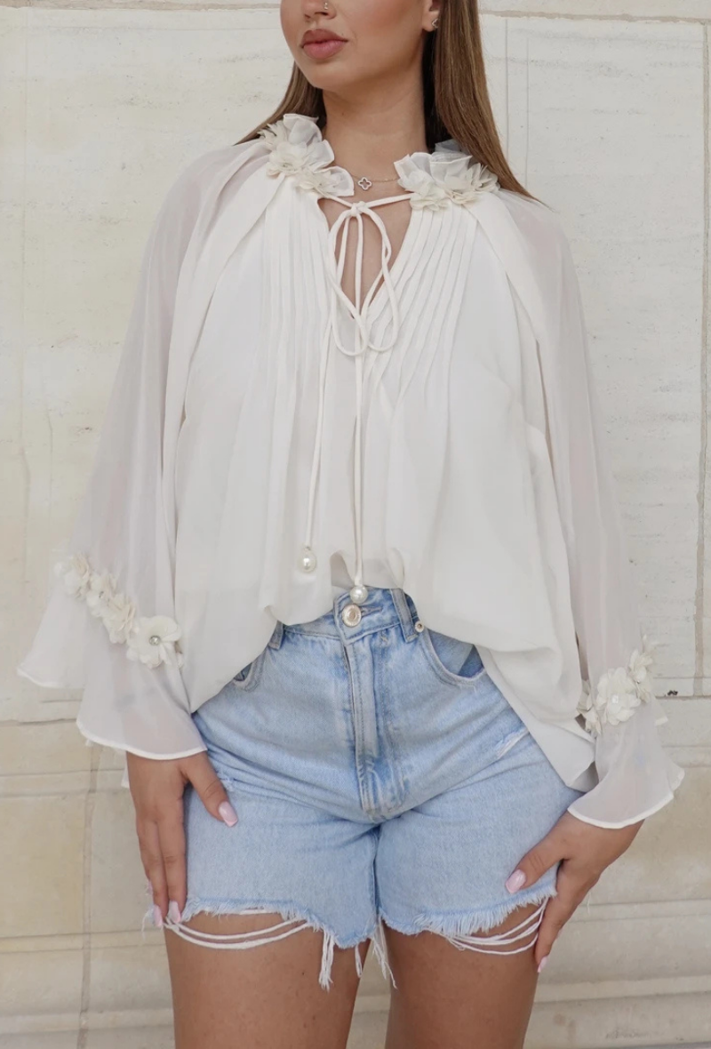 Blouse aux jolis fleurs élégante disponible en plusieurs couleurs - Louna