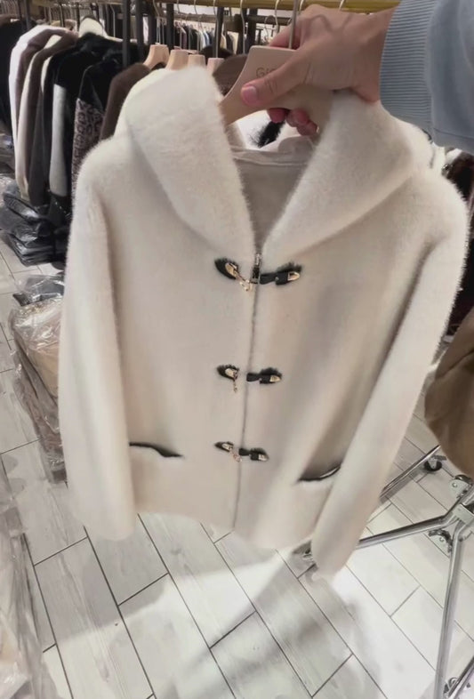 Veste à capuche en fausse fourrure disponible aussi en marron - Liora